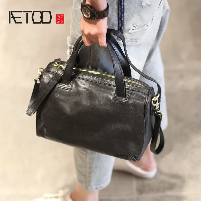 AETOO The new school bag all-match locomotive Shoulder Handbag BLACK SHEEPSKIN leisure Xiekua package ol Commuter Bag цена AETOO The new school bag all-match locomotive Shoulder Handbag BLACK SHEEPSKIN leisure Xiekua package ol Commuter Bag цены онлайн