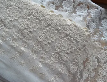 

Ivory lace trim, embroiderd lace with retro flowers, bridal gown lace fabric, cotton lace wscx015b10yards