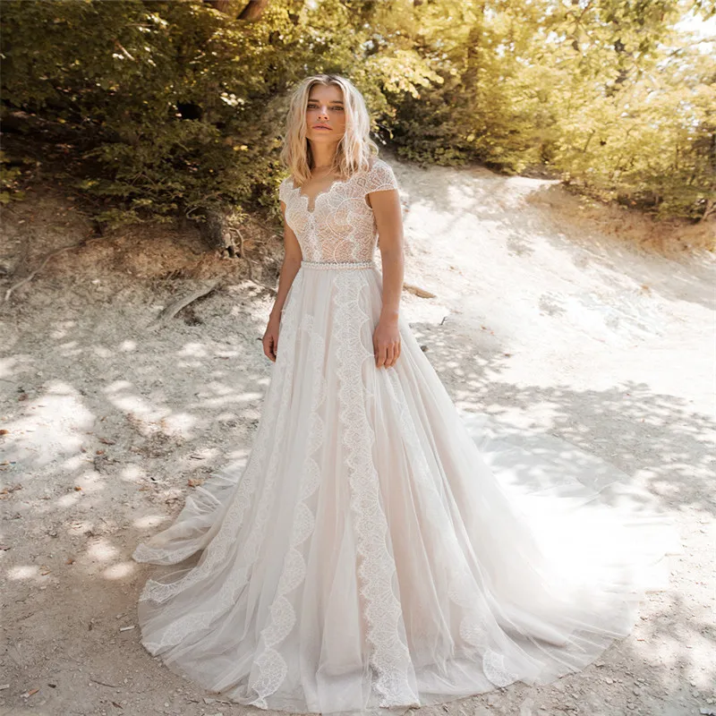 

Bohemian Wedding Dresses Short Sleeve Lace Appliques Beads Bridal Gowns A Line Wedding Dress Robe De Mariee Free Shipping