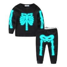 Светящийся детский комплект одежды для мальчиков и девочек, костюм на Хеллоуин с изображением Человека скелета, детские топы с длинными рукавами+ штаны, 2 предмета