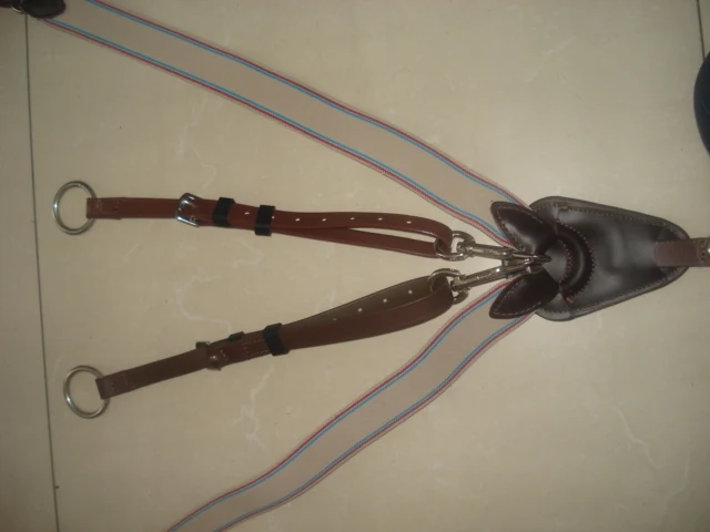 Aoud Saddlery PVC Breast Girth Halter Triangular Belt Riding Horse Racing Equipment Equestrian Halter High Quality Aoud Saddlery PVC Breast Girth Halter Triangular Belt Riding Horse Racing Equipment Equestrian Halter High Quality