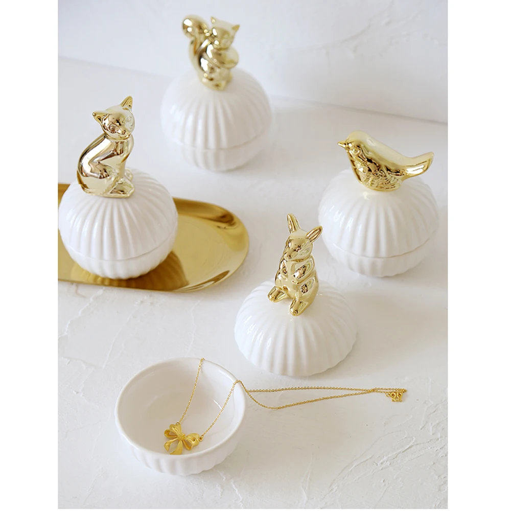

Luxury Gilded Marble Ceramic Storage Tray Jewelry Cosmetic Perfume Dessert Storage Plates Cute Gold 3d Cat bear Ornaments Home