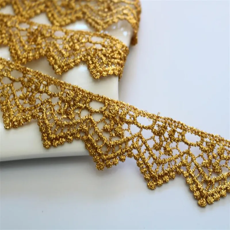 

Delicate 3Yds Gold Trim Lace Ribbon 3.8cm Border Trim in Lace Embroidery 3.8cm LJ0107