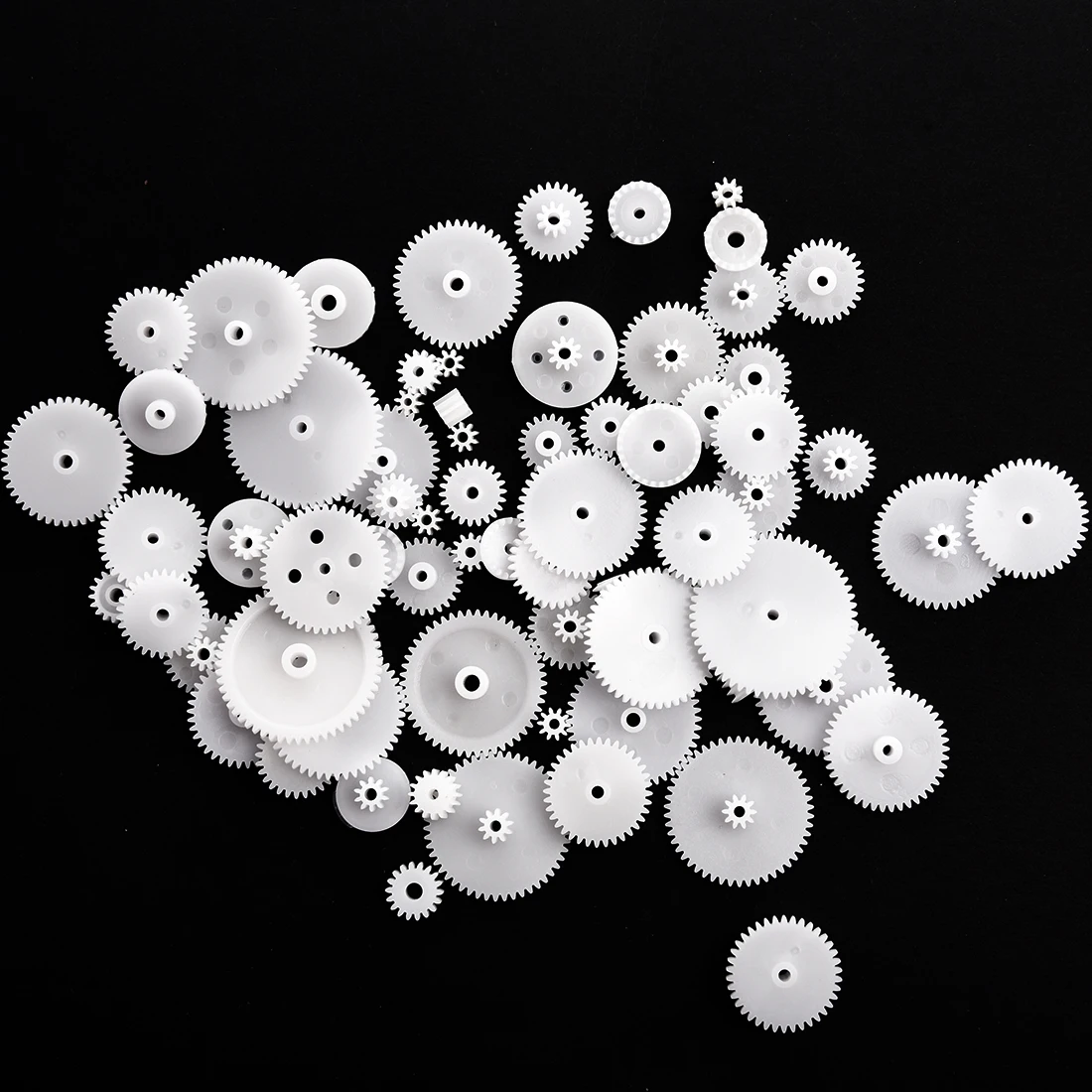 

MACH Different Styles White Plastic Gear Set 58 Pcs for RC Toys