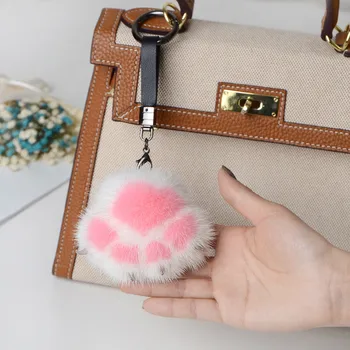 

7 Color Trinket Real Mink Fur Cat Paw Keychain Pompom Fur Keychains On The Bag Cute Fluffy Pendant Accessories Keychain