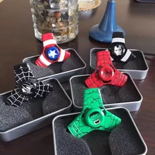 10 шт./lotZinc сплав Треугольники Tip Top Давление помощи игрушек Trilobal вращения детей Прядильный механизм борьба гироскопа подарок