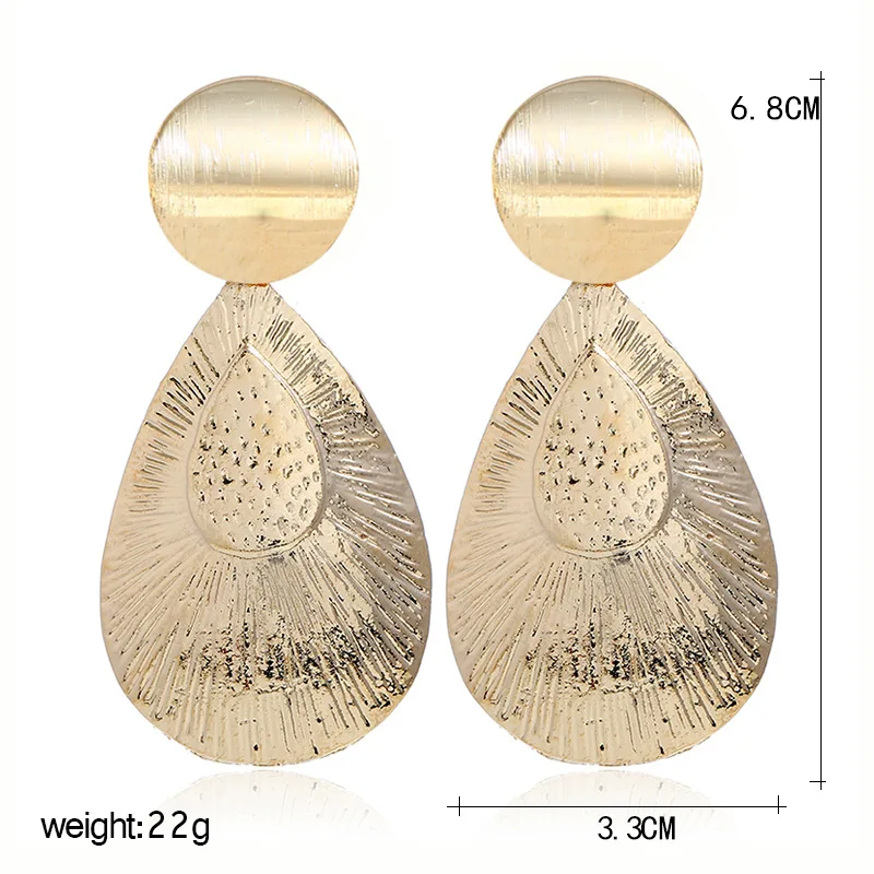 10892079932_1718038248