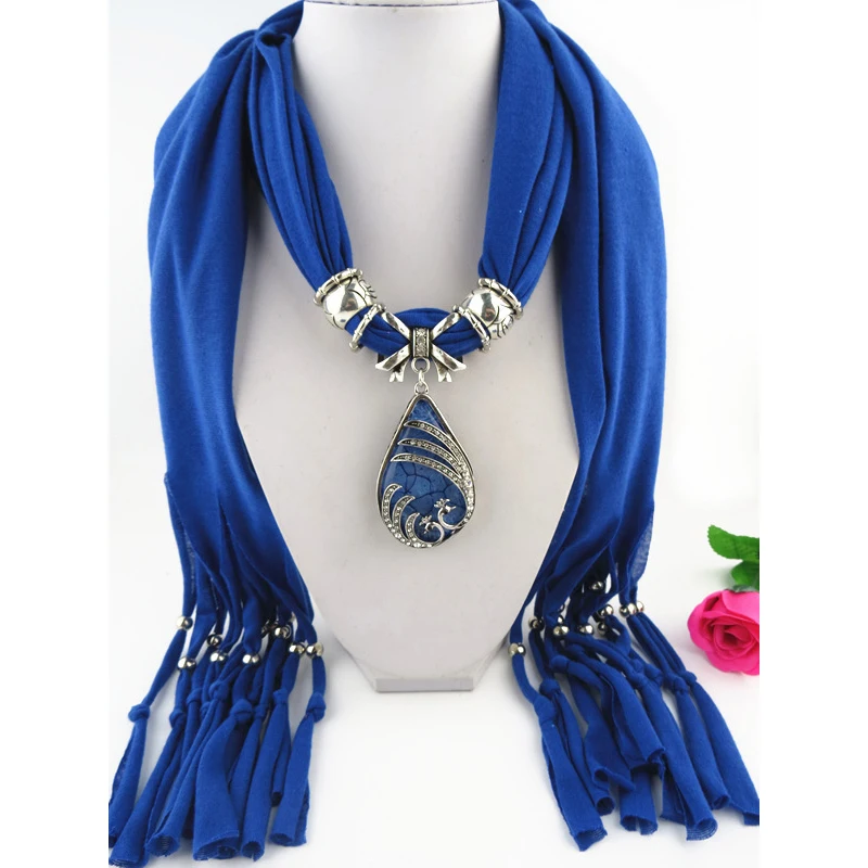 [RUNMEIFA] Модный Ювелирный вязаный женский шарф с бусинами, высококачественный шелковый шарф, классический дизайн, одноцветная Женская шаль, шарф с подвеской