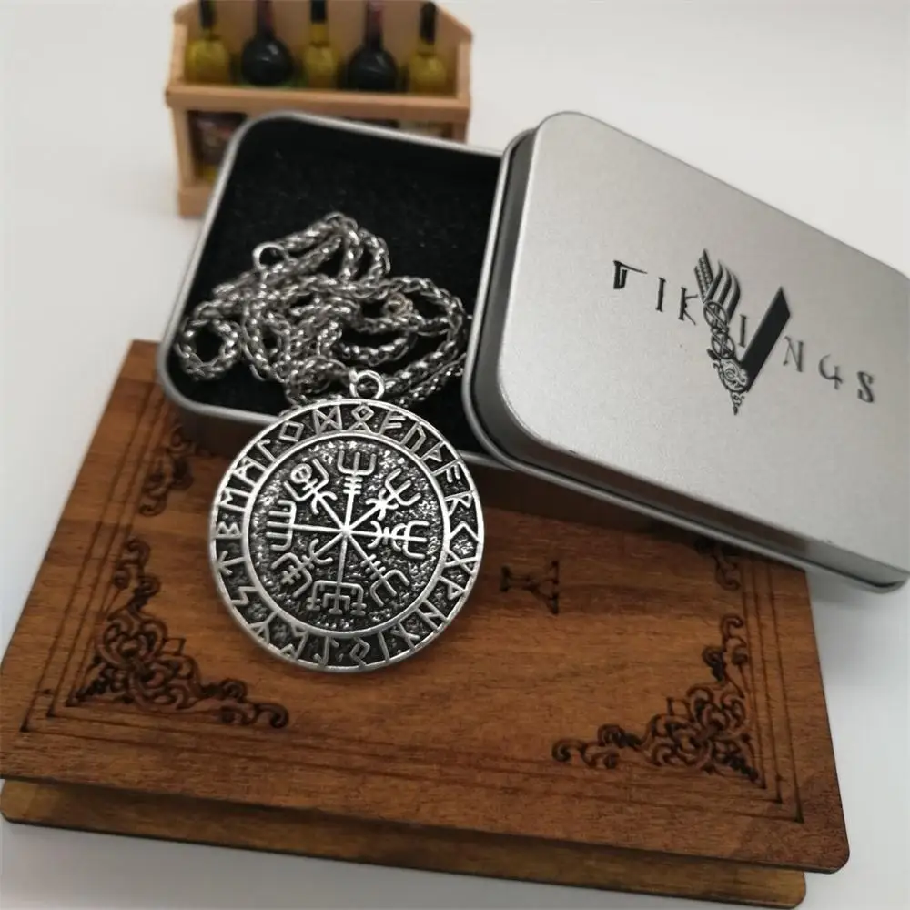 

Viking Compass Vegvisir Pendant Necklace Jewelry talisman futhark rune vintage style 1pc