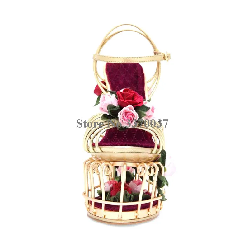 Рисунок 3 - Женские босоножки на высокой танкетке