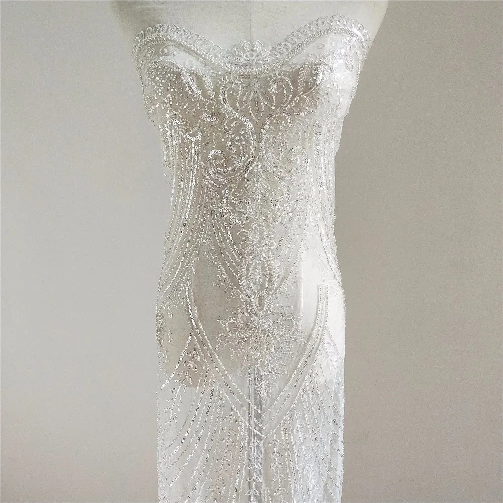 Дизайн роскошное свадебное платье с вышивкой и кружевом! 1 ярд слоновой кости бисером кружевной ткани Серебристые бусины и блестки