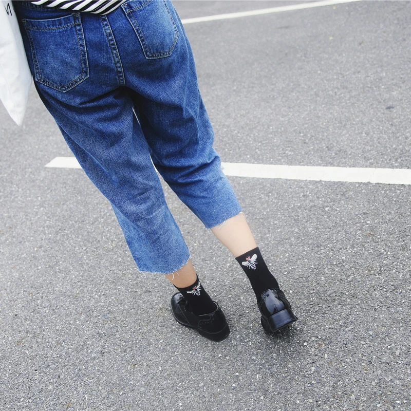 Vintage Fly Patterned Cool Harajuku Socks Women Fashion Rhinhstone Short Black Socks Hipster Female Funny Animal Socks