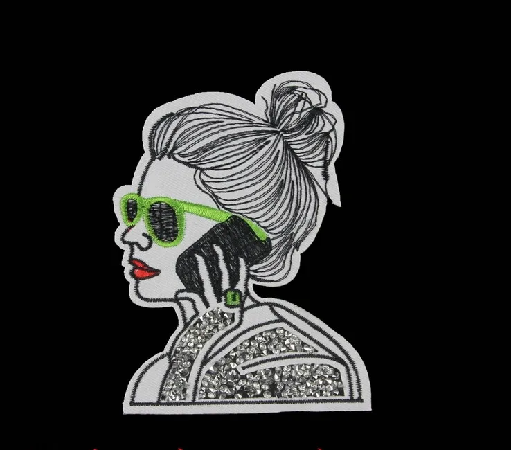 10pcs/Lot Wholesale Beauty 2 Rhinestone Diamante Transfer Iron On