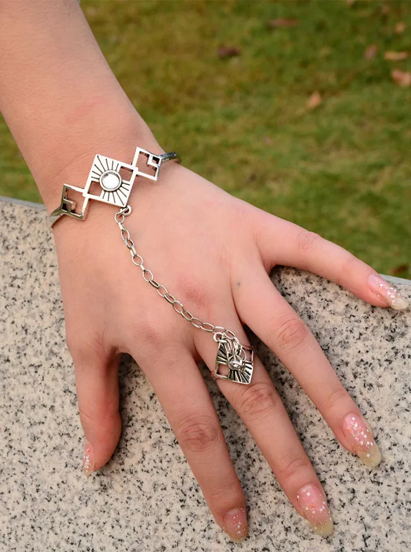 Модный серебряный браслет в стиле панк, геометрические браслеты-манжеты, очаровательные браслеты с кристаллами для женщин, девушек, ювелирные изделия в винтажном стиле