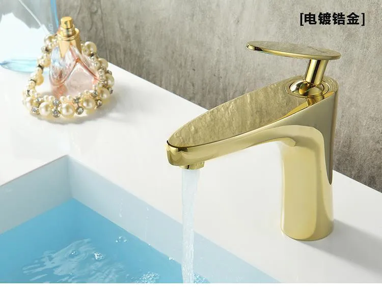 

Free shipping high quality all copper faucet lavatory basin cold hot basin faucet single handle single-hole gold finish
