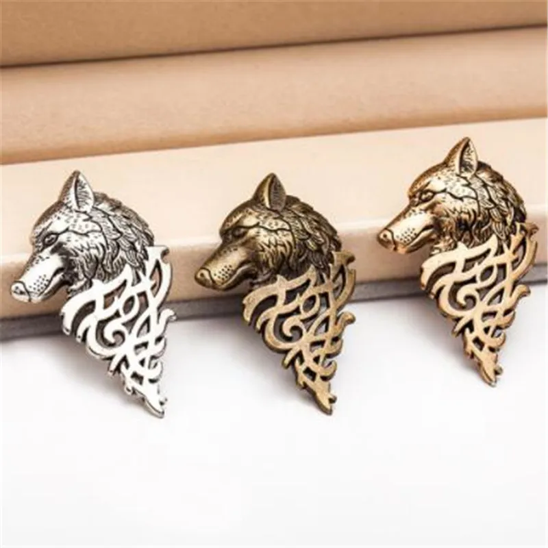 

WKOUD Homme Wolf Head Brooches Pin Collar Badge Brosh Pin Animal Hombre Suit Lapel Pin Brosche for Male