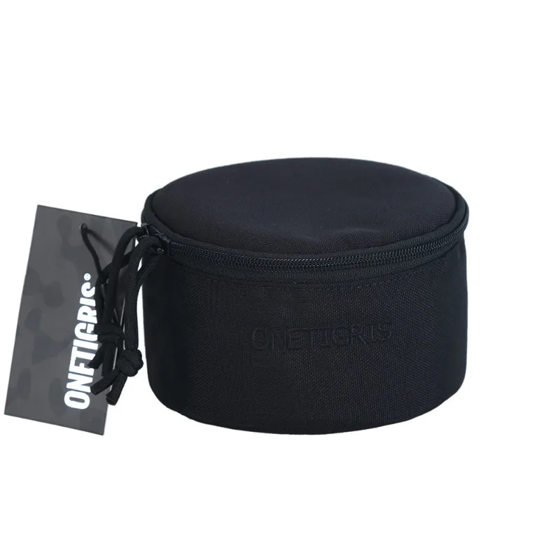 

OneTigris Tactical Helmet Bag Helmet Accessory Pouch for Carrying Airsoft Gears