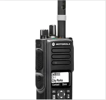 Портативное цифровое радио motorola с gps DP4601