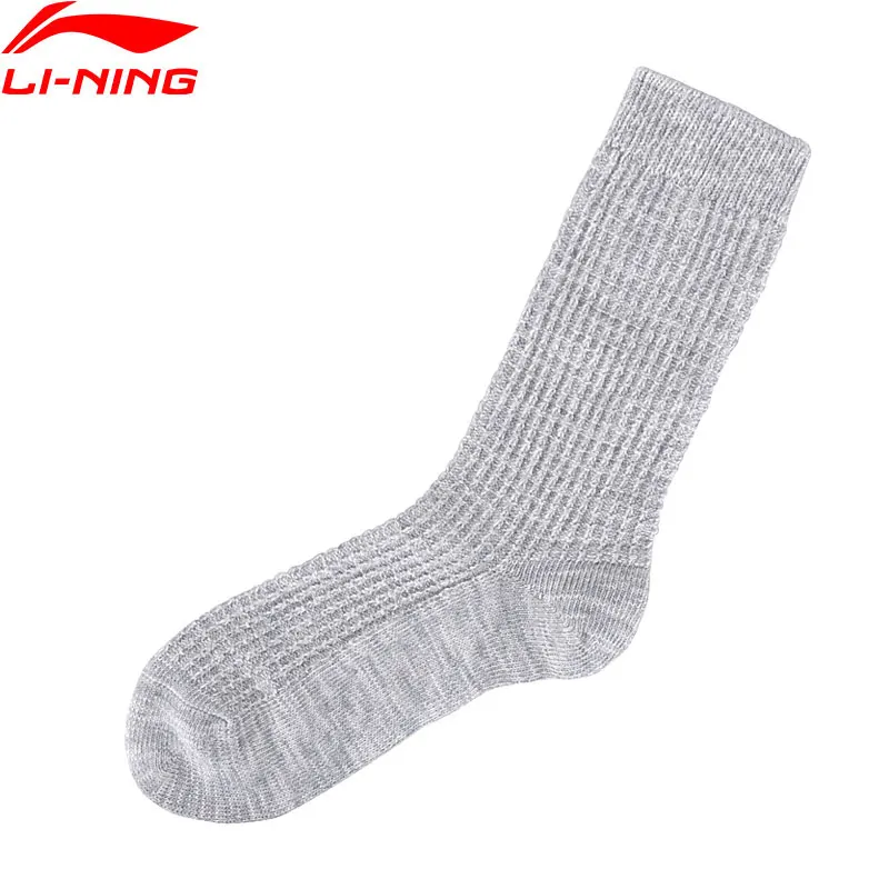 

Li-Ning Men The Trend Socks 74.2%Cotton 9.9%Polyester 8.9%Viscose 6.2%Chinlon 0.8%Spandex LiNing Sports Socks AWLN071 NWM422