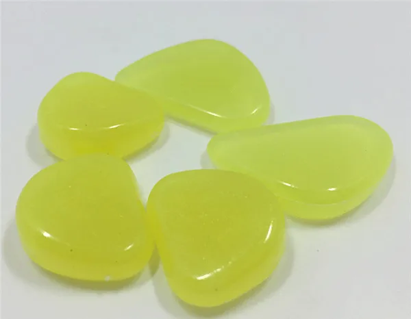 Colorful Artificial Luminous Stones 50pcs Garden Pebbles - 13
