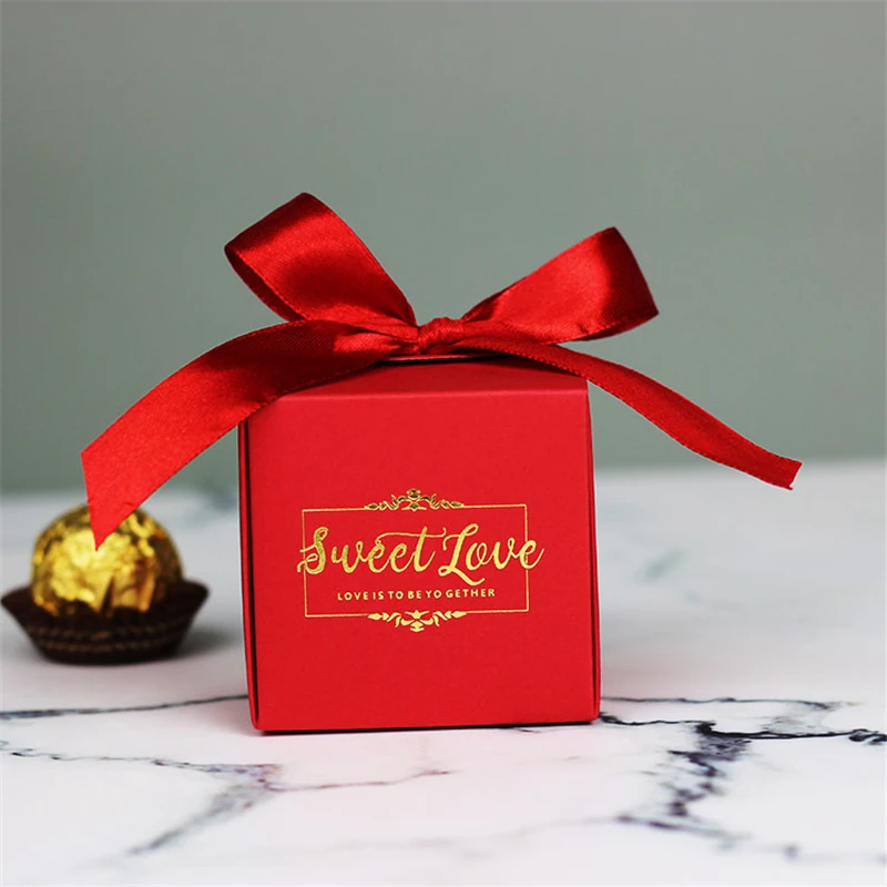7 10pcs Gift Box Square Red Green Bronzing Candy Bag Wedding Favors Gift Ribbon Box Packages Birthday Party Favor Paper Bags 