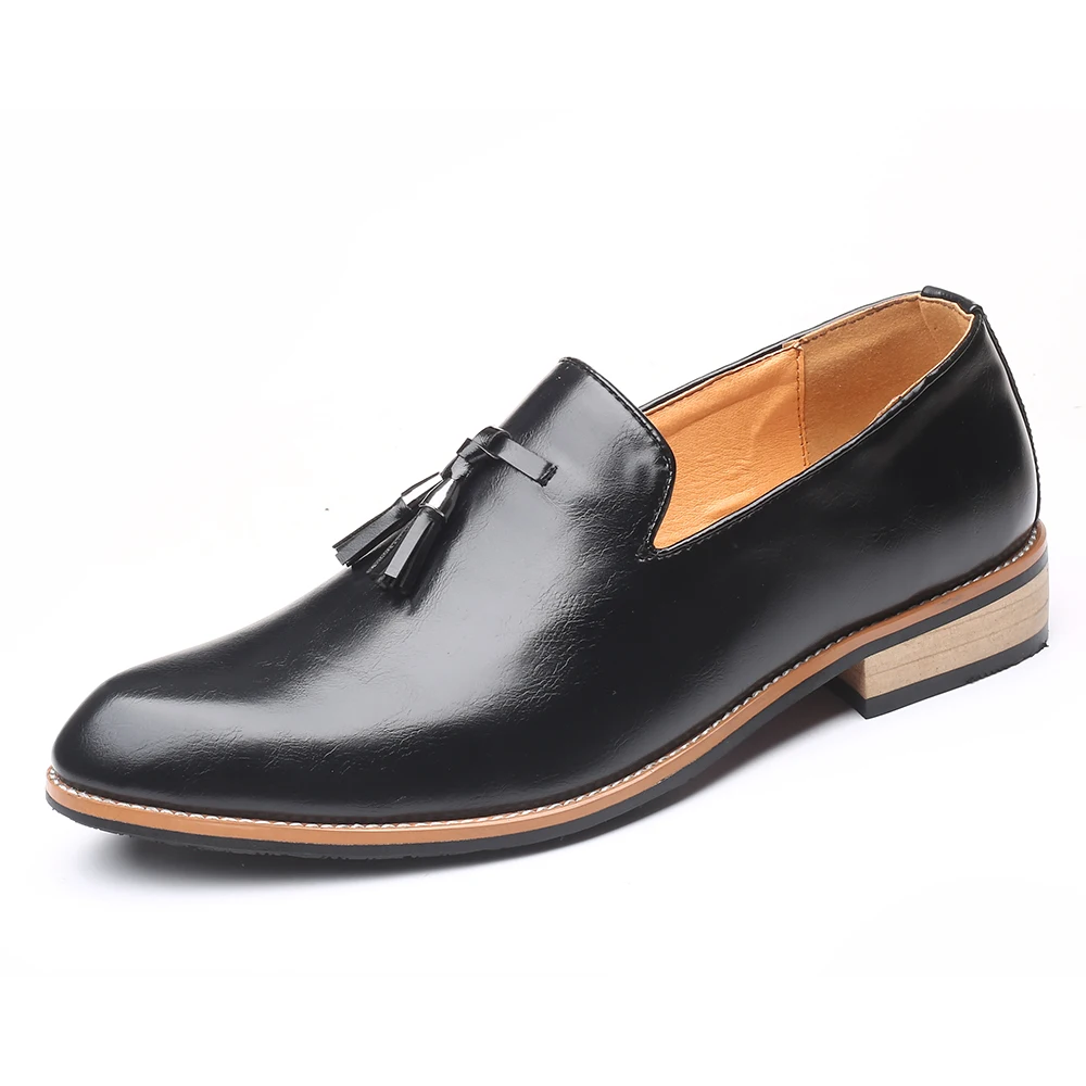 Men Dress Shoes Gentlemen British style Paty Leather Wedding Shoes Men Flats Leather Oxfords Formal Shoes