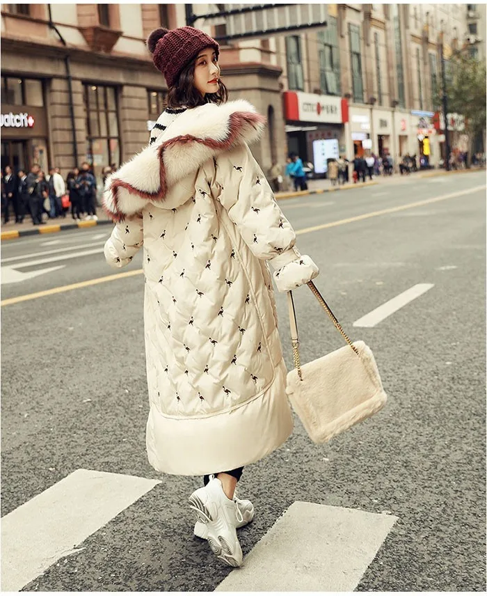 ZURICHOUSE Down Parka Women Long Hooded Fashion Embroidery Warm Natural Big Fur Collar White Duck Down Jacket Winter