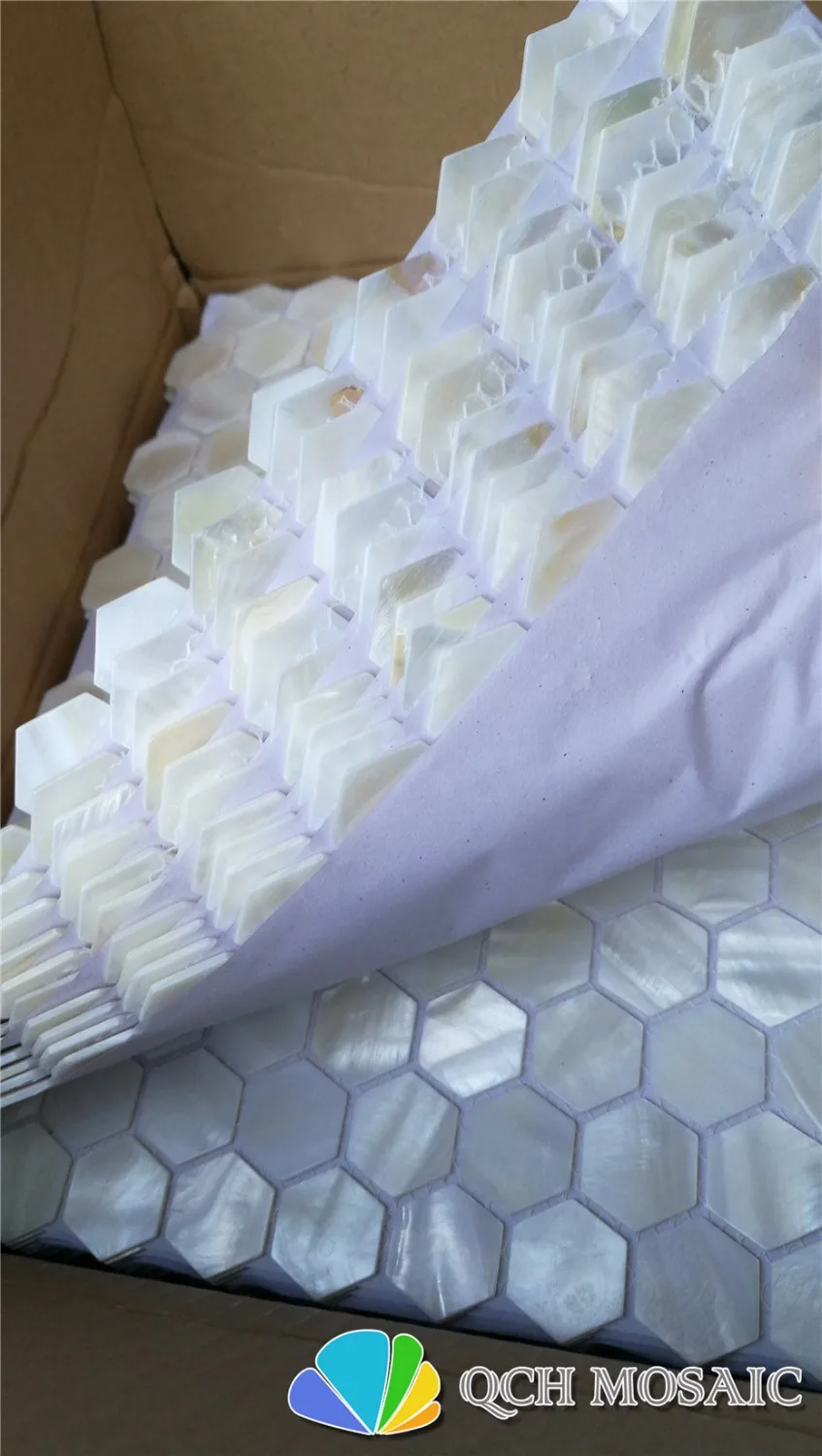 Белый шестиугольник пресноводных оболочки перламутр мозаика для кухни щитка и стены ванной плитка qch149