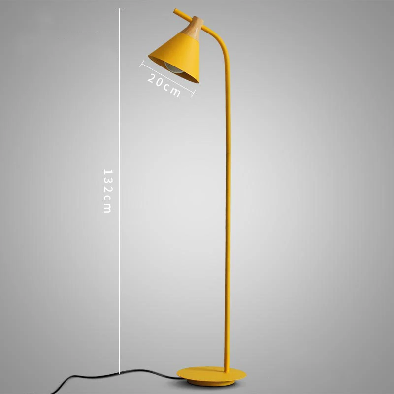 Скандинавский классический Креативный светодиодный Торшер для гостиной, спальни, кабинета, настольная лампа из кованого железа, вертикальные напольные светильники - Цвет абажура: Yellow