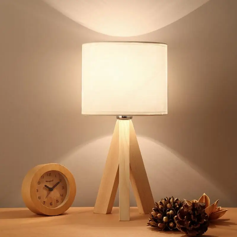 

Creative real wood desk lamp bedroom lamp bedside lamp wooden LED the desk lamp shield an eye