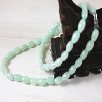

Free shopping A cargo of natural jade necklace lanyards