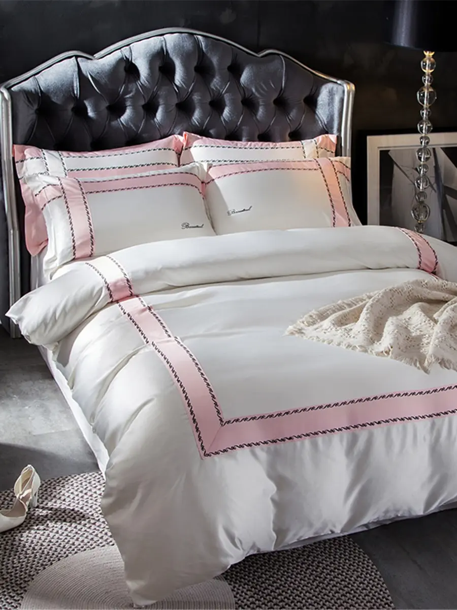 

4Pcs Duvet Cover Set Color Block Soft Comfortable Durable Bedding Set