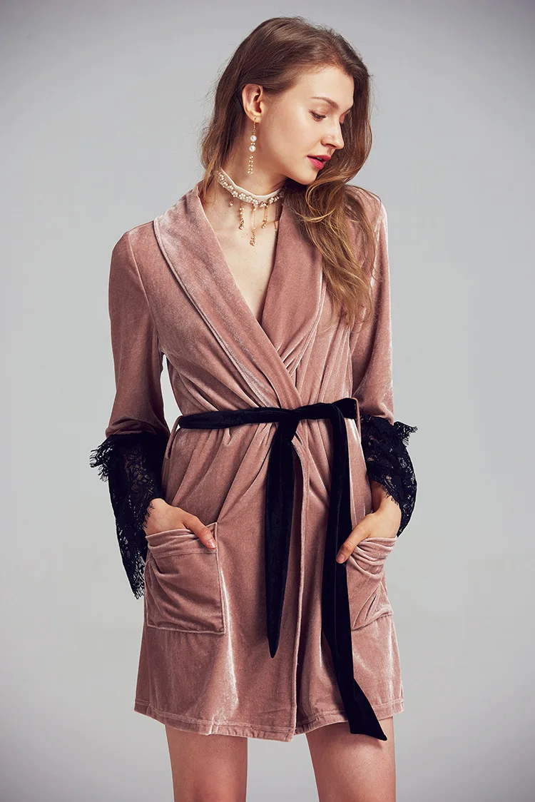 2019 Новое поступление женские халаты сексуальные элегантные бархата и кружева лоскутное наивысшего качества шелковые халаты с кружевом