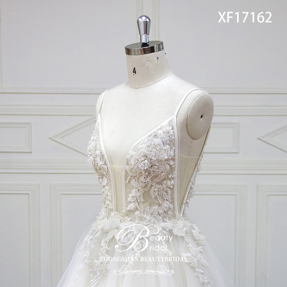 Wedding Dresses V-Neck Court Train Lace Applique Crystal Beading Bride Dress Gowns Vestidos De Novia XF17162 Wedding Dresses V-Neck Court Train Lace Applique Crystal Beading Bride Dress Gowns Vestidos De Novia XF17162
