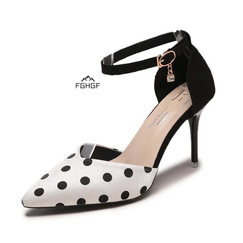 

FGHGF 2019 Spring New Fashion Polka Dot Flock Pumps Women Banquet Shoes Pointed Toe Social Party High Heels leopard shoes 8.5cm