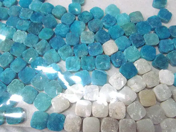 

AA Grade 50pcs 8-14mm Cabochon Calibrated Duzy Drusy Agate Titanium Quartz Round Coin Square Box Assortment charm bead