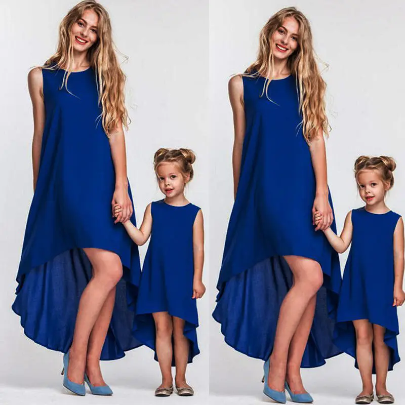 Семейное платье, одинаковые комплекты для мамы и дочки, милое модное прямое платье без рукавов, синий сарафан, вечерние наряды