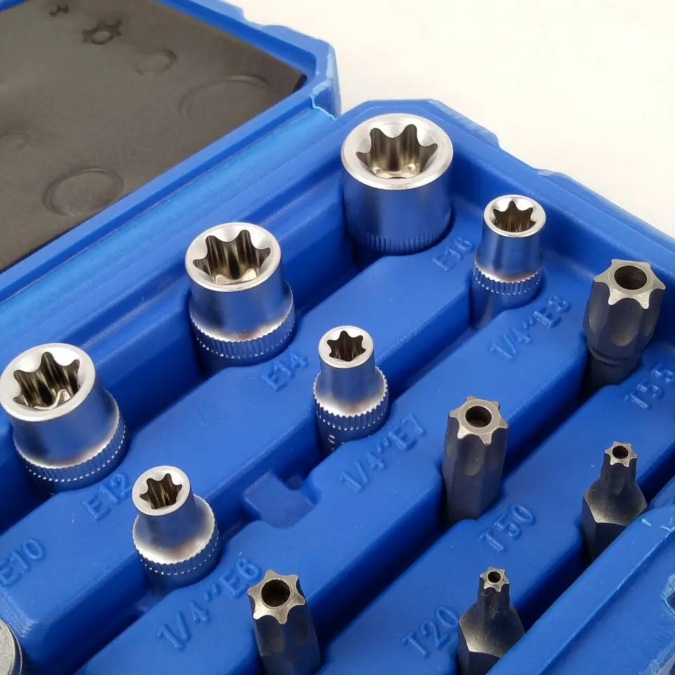 DZT 16PCS Gear Lock Sockets Wrench Auto Repair Tool Hand Tool Set