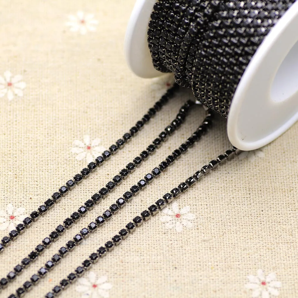 

2MM 1yard Black Rhinestone Cup Chain Black Base sew on rhinestones DIY dress Clothing Rhinestone Trim Decoration