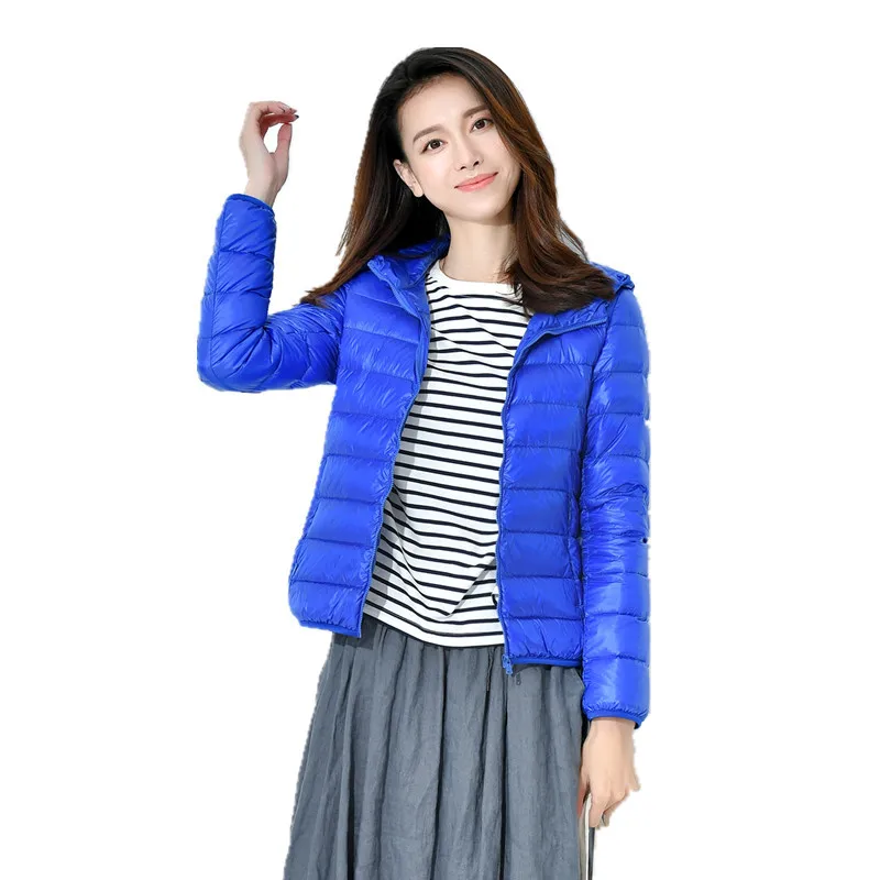 women's hooded packable ultra light weight short down jacket