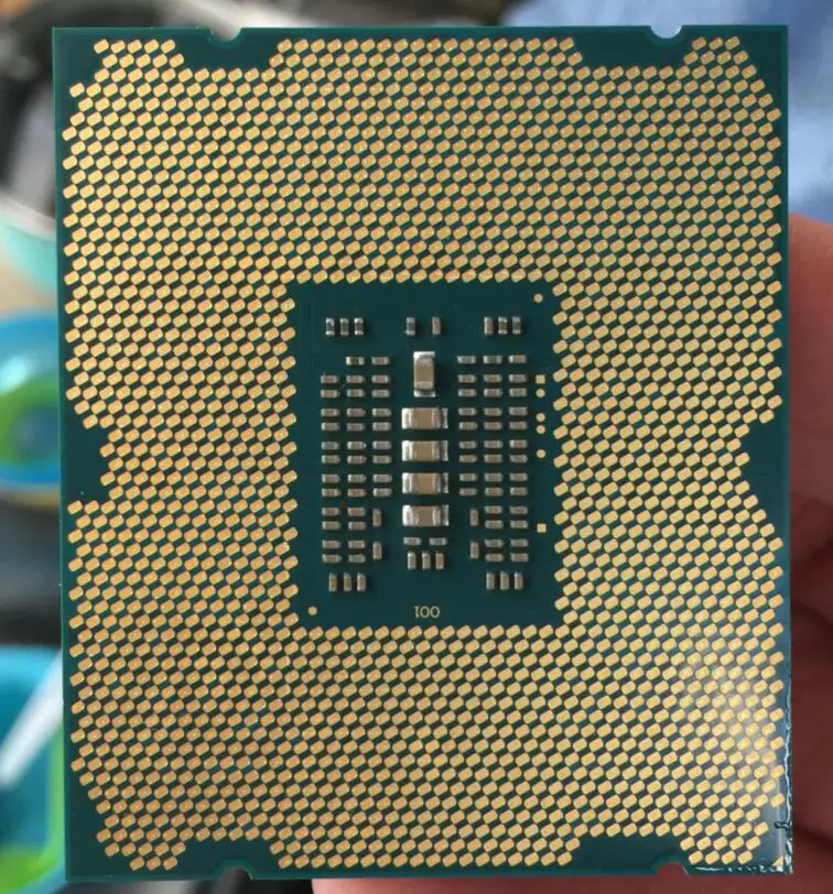 جهاز كمبيوتر شخصي معالج إنتل زيون E5 2620 V2 CPU 2.1 LGA 2011 SR1AN 6 النواة معالج الملقم e5-2620 V2 E5-2620V2 وحدة المعالجة المركزية