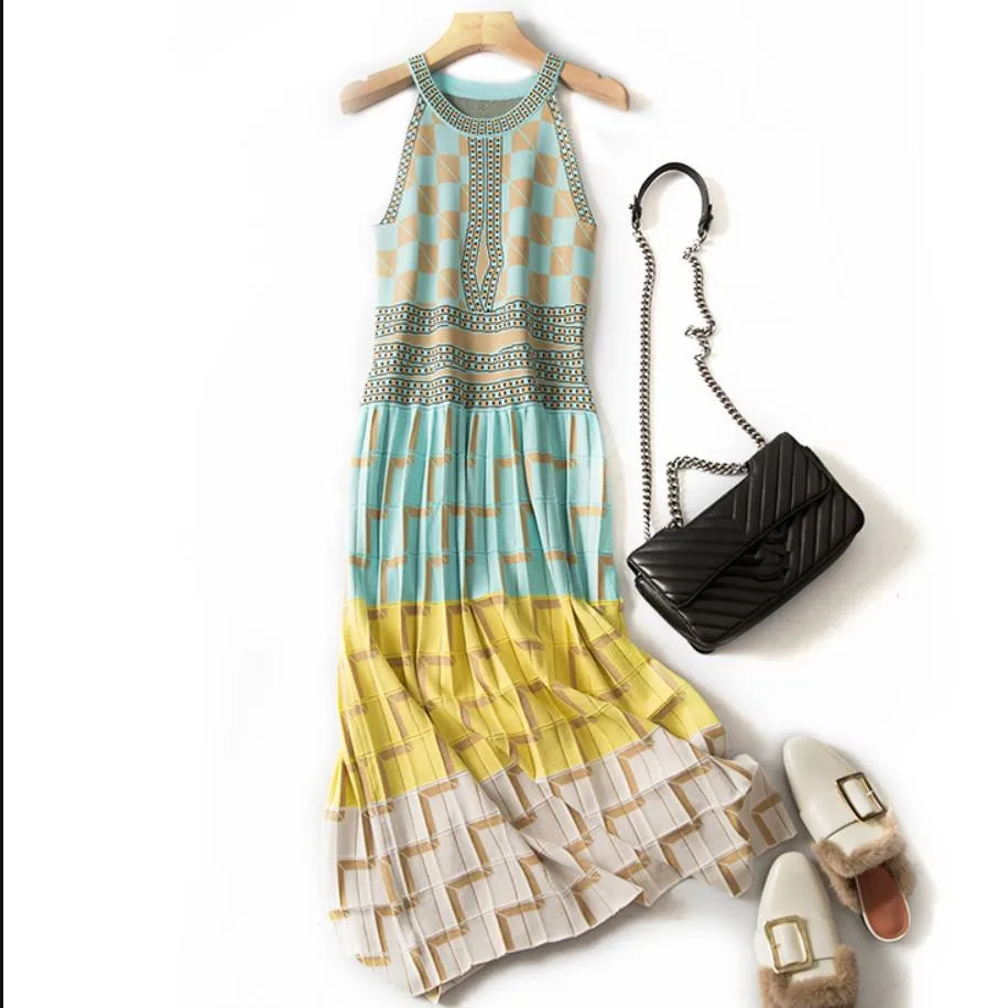 

2019 spring summer retro jacquard knitted dress halter sleeveless high waist long pleated dress