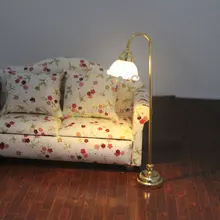 Напольный Стандартный Светильник для чтения, прикроватный светильник с выключателем, 3 в, батарея, кукольный домик, Миниатюрный 1:12, гостиная, спальня