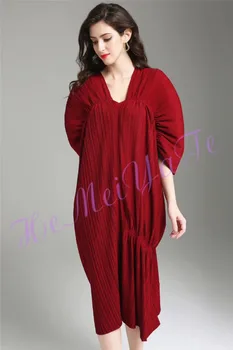 

FREE SHIPPING Miyake fasion fold half sleeve fashion v-neck solid the batwing sleeve Asymmetrical dress IN STOCK