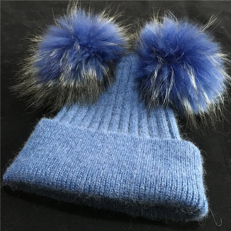 Bonnet double pompons