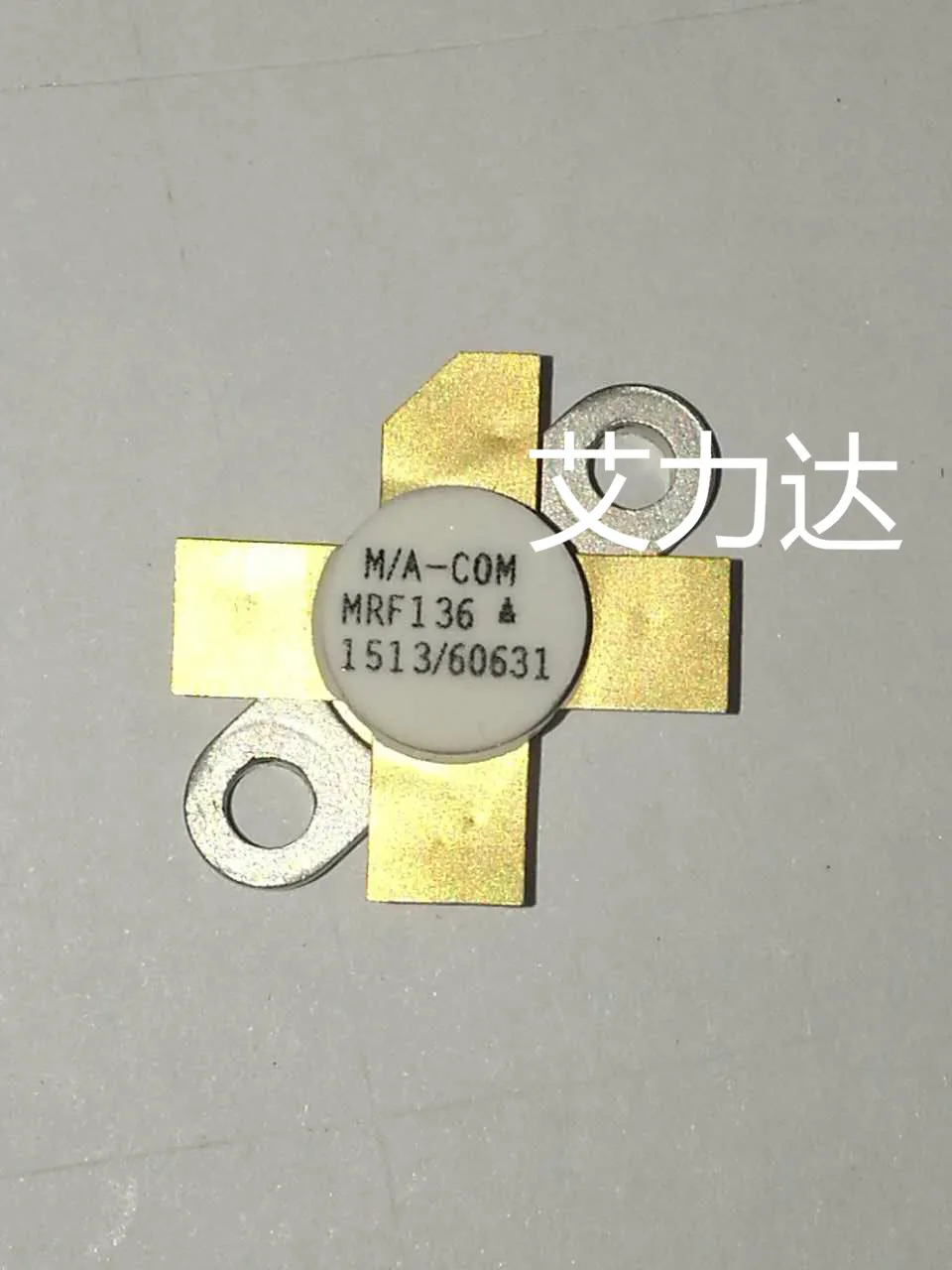 Бесплатная доставка MRF136 400 МГц 30 Вт mosfet специализирующиеся на высокочастотных