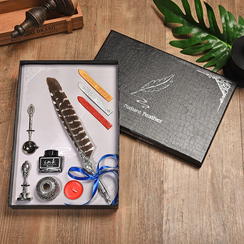 

New Writing Tools Retro Peacock Feather Pen Personality Dip Pen Set Creative Metal Pen Gift Box Office Supplies Birthday Gift