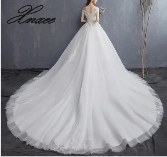 

Dress 2019 new one-shoulder temperament elegant slim white dress