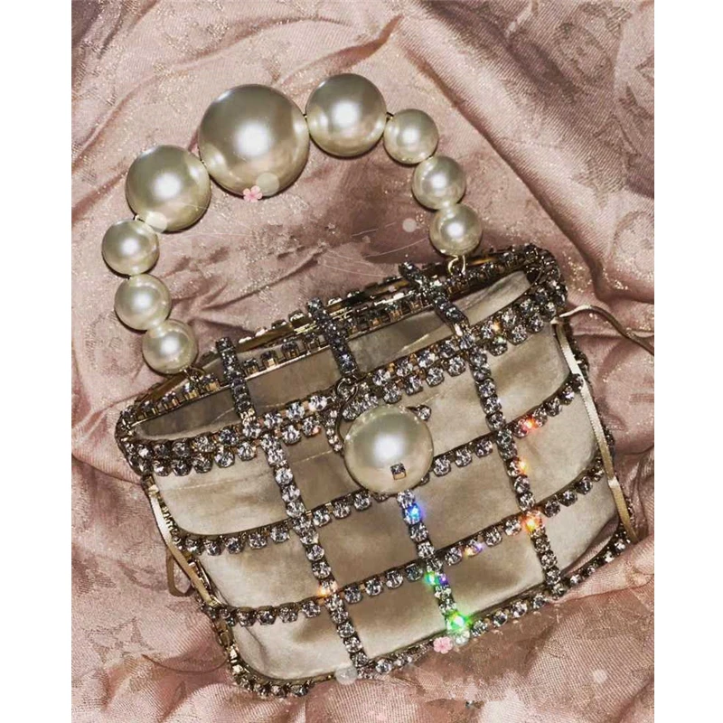 

2019pearl Vintage Women Evening Bag Metal Hollow Out diamond Banquet Party Shoulder & Crossbody Bags Wedding Clutch Cage Handbag