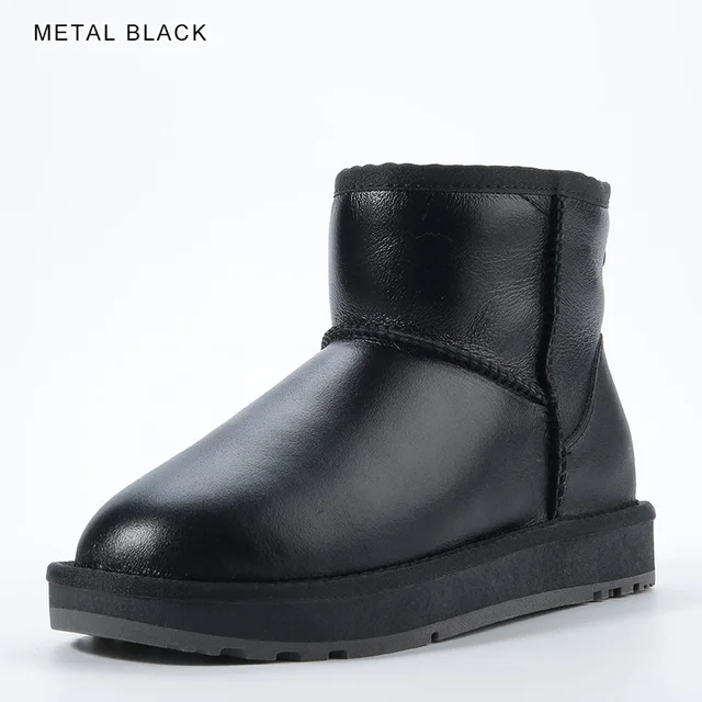 black short snow boots